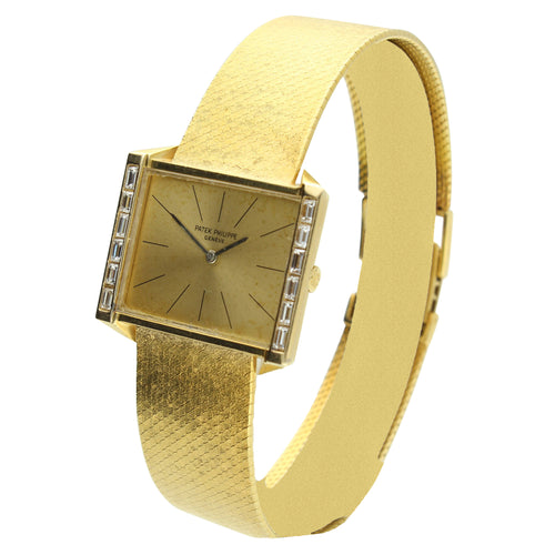18ct yellow gold, reference 3506 bracelet watch. Made 1970's