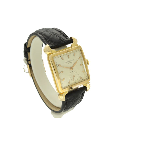 18ct rose gold Patek Philippe, reference 2423 wristwatch. Made 1950