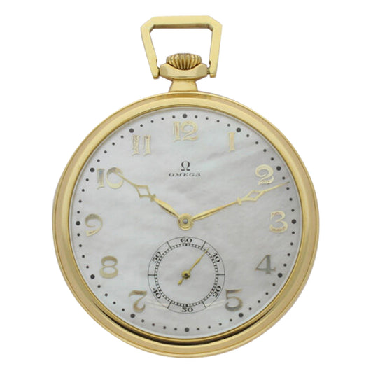18ct yellow gold open face pocket watch. Made 1929